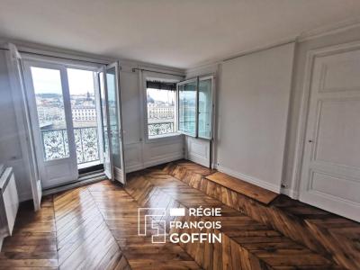 Louer Appartement Lyon-3eme-arrondissement 1740 euros