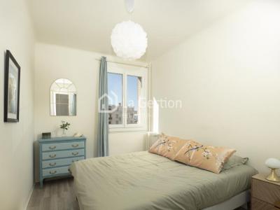 Louer Appartement 56 m2 Marseille-9eme-arrondissement