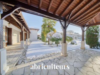 For sale Fontcouverte 11 rooms 600 m2 Charente maritime (17100) photo 2