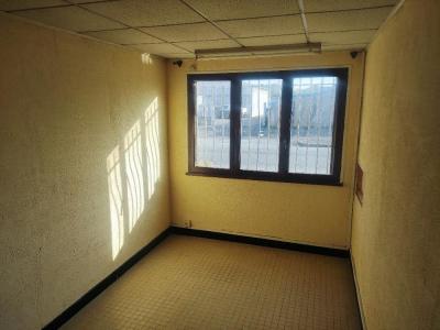 For rent Lacq 3 rooms 33 m2 Pyrenees atlantiques (64170) photo 1