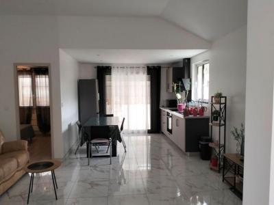 Annonce Location 4 pi�ces Maison Saint-denis-de-pile 33