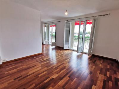 For rent Choisy-le-roi 4 rooms 65 m2 Val de Marne (94600) photo 0