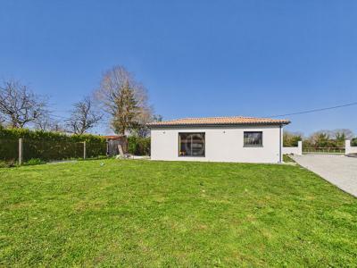 Annonce Vente 5 pi�ces Maison Civray 86