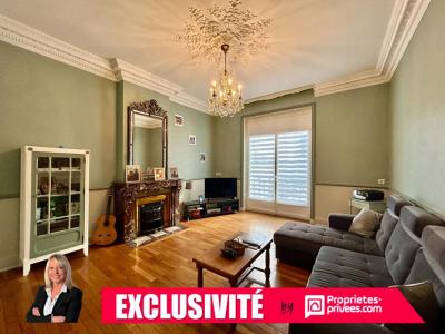 Acheter Immeuble 281 m2 Riorges