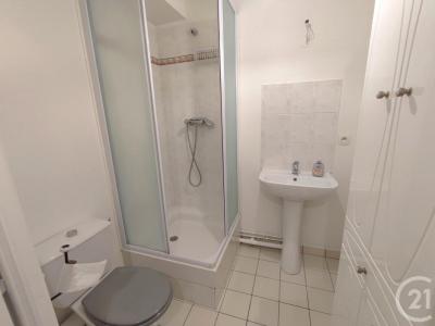 For rent Alfortville 1 room 26 m2 Val de Marne (94140) photo 4