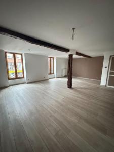 For sale Roanne 4 rooms 175 m2 Loire (42300) photo 0