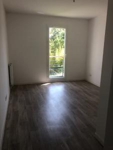 Louer Appartement Epinay-sur-orge 869 euros