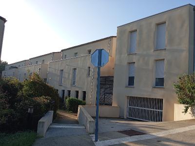 Annonce Location Parking Sarrians 84