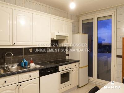 For rent Vaulx-en-velin 5 rooms 20 m2 Rhone (69120) photo 3