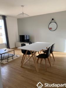 For rent Angers 1 room 10 m2 Maine et loire (49000) photo 0