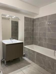 For rent Blanc-mesnil 3 rooms 61 m2 Seine saint denis (93150) photo 4