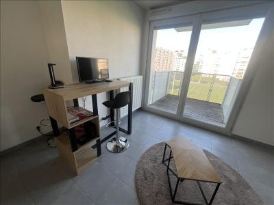 Louer Appartement 28 m2 Lyon-7eme-arrondissement