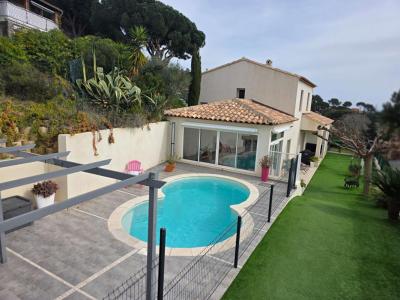 For sale Bormes-les-mimosas 8 rooms 145 m2 Var (83230) photo 0