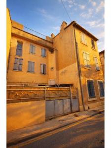 For sale Narbonne 8 rooms 171 m2 Aude (11100) photo 0