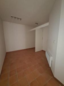 Louer Commerce Limoux 5880 euros