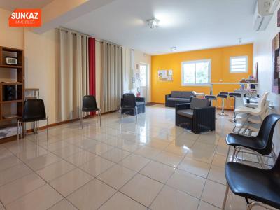 For rent Saint-pierre 1 room 66 m2 Reunion (97410) photo 0