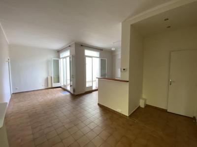 Louer Appartement Paris-5eme-arrondissement 1588 euros