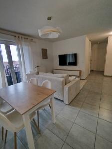 For rent Lentilly 3 rooms 56 m2 Rhone (69210) photo 0