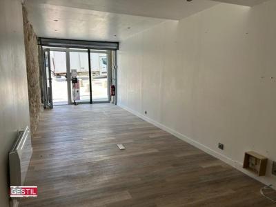 Louer Local commercial Ennery 7728 euros