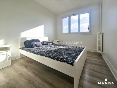 Louer Appartement 46 m2 Saint-denis