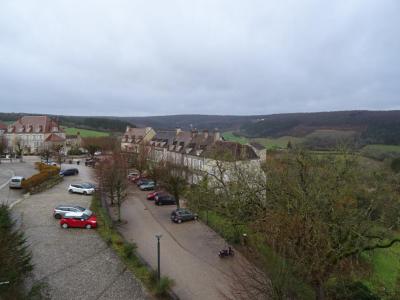 For rent Vezelay 2 rooms 47 m2 Yonne (89450) photo 0