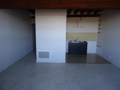 Louer Appartement 47 m2 Vezelay