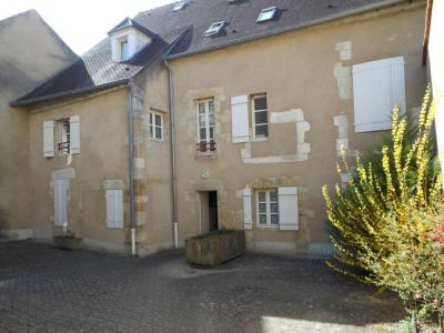 Louer Appartement Vezelay 438 euros
