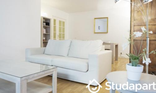 For rent Bordeaux 3 rooms 74 m2 Gironde (33000) photo 0