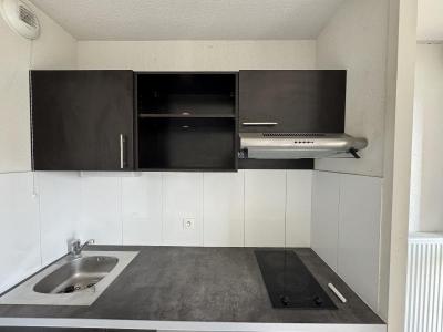 For rent Cenon 1 room 22 m2 Gironde (33150) photo 0