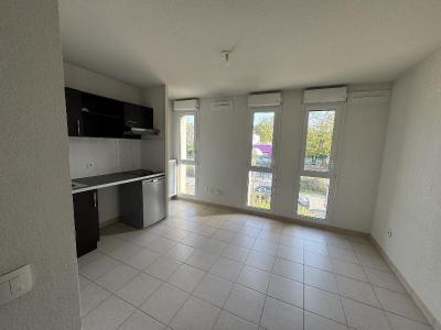 For rent Cenon 1 room 22 m2 Gironde (33150) photo 3