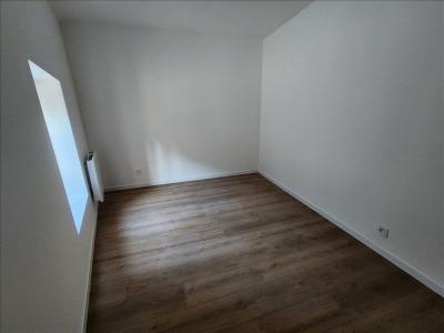 Louer Appartement Chatellerault 563 euros
