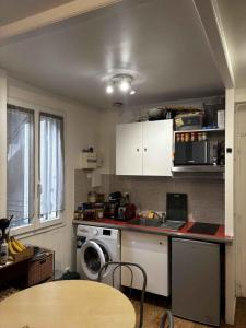 For rent Rochelle 1 room 23 m2 Charente maritime (17000) photo 2