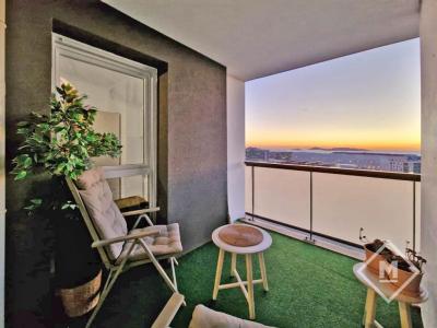 For sale Marseille-2eme-arrondissement 3 rooms 60 m2 Bouches du Rhone (13002) photo 0