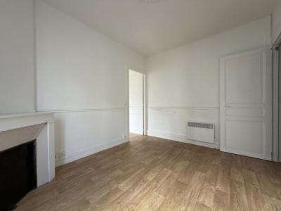 For sale Suresnes 2 rooms 24 m2 Hauts de Seine (92150) photo 2
