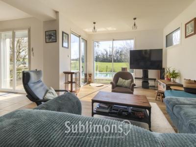 For sale Arradon 6 rooms 125 m2 Morbihan (56610) photo 1