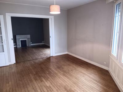 For sale Lorient 5 rooms 106 m2 Morbihan (56100) photo 2