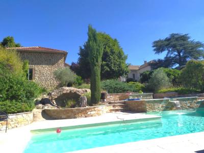 For sale R�SIDENTIEL 8 rooms 310 m2 Loire (42155) photo 0