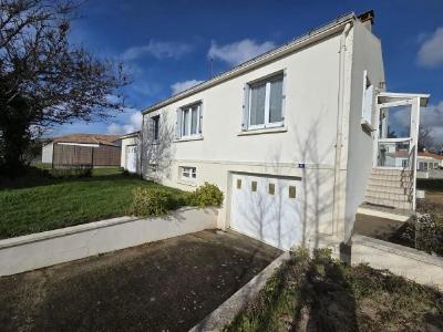 For sale 3 rooms 100 m2 Vendee (85340) photo 0