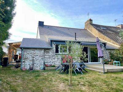 For sale Carentoir 4 rooms 100 m2 Morbihan (56910) photo 0