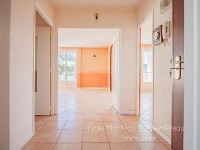 For sale Reze 4 rooms 73 m2 Loire atlantique (44400) photo 3