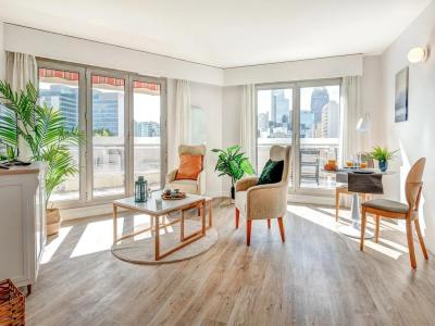 Acheter Appartement Courbevoie 355100 euros