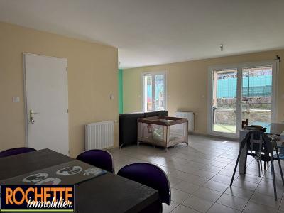 Acheter Maison 79 m2 Saint-symphorien-de-lay