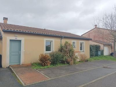 For sale Montech 4 rooms 85 m2 Tarn et garonne (82700) photo 0