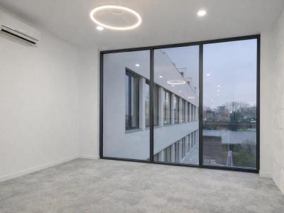 Louer Bureau Rueil-malmaison 199760 euros