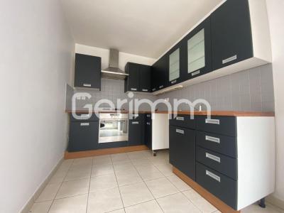 For rent Grenoble 4 rooms 79 m2 Isere (38100) photo 0