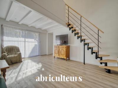 For sale Saint-hilaire-de-villefranche 4 rooms 154 m2 Charente maritime (17770) photo 0