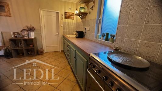 For sale Bergerac 3 rooms 75 m2 Dordogne (24100) photo 3