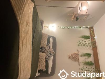 For rent Asnieres-sur-seine 1 room 12 m2 Hauts de Seine (92600) photo 1