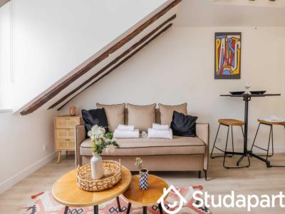 Louer Appartement Paris-7eme-arrondissement Paris