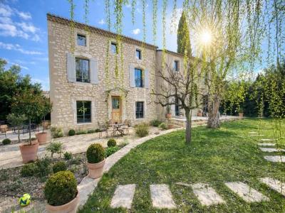 Acheter Maison 290 m2 Paradou